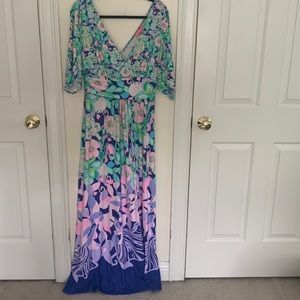 Size medium Lilly Pulitzer dress. Never worn